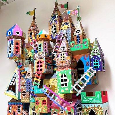 梦幻小镇幼儿园环创建构区角纸箱手工diy小房子纸盒建筑材料模型