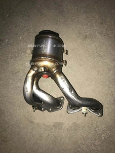 适用于13/14/15年适用于传祺GA5三元催化器1.8排量前段排气支管