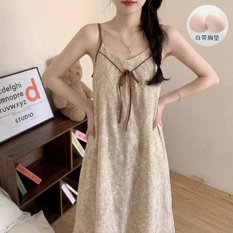 睡裙女款夏季吊带甜美2026新款带胸垫睡衣夏天中长款可外穿睡裙图片