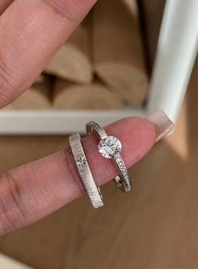 S925纯银戒指可转动悬浮碳钻轻奢高端小众级设计感时尚百搭潮环女