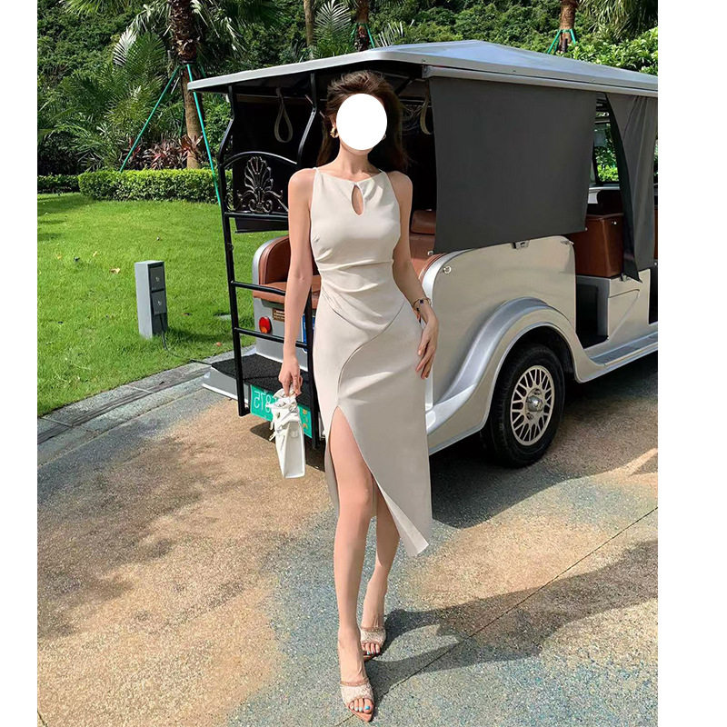 性感吊带露肩镂空礼服轻奢高端小众级气质名媛晚宴收腰开叉连衣裙