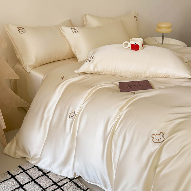 【富山草莓】ins奶油风黄色小熊天丝四件套凉感冰丝床单被套夏季
