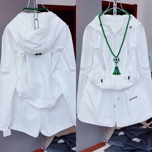 2025夏百搭欧货刺绣拼网两件套 套装 时尚 休闲防晒速干连帽外套短裤