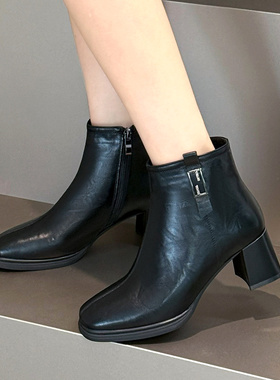 浦发2025年冬季新款方头短靴女加绒粗跟百搭软皮高跟女靴子66008