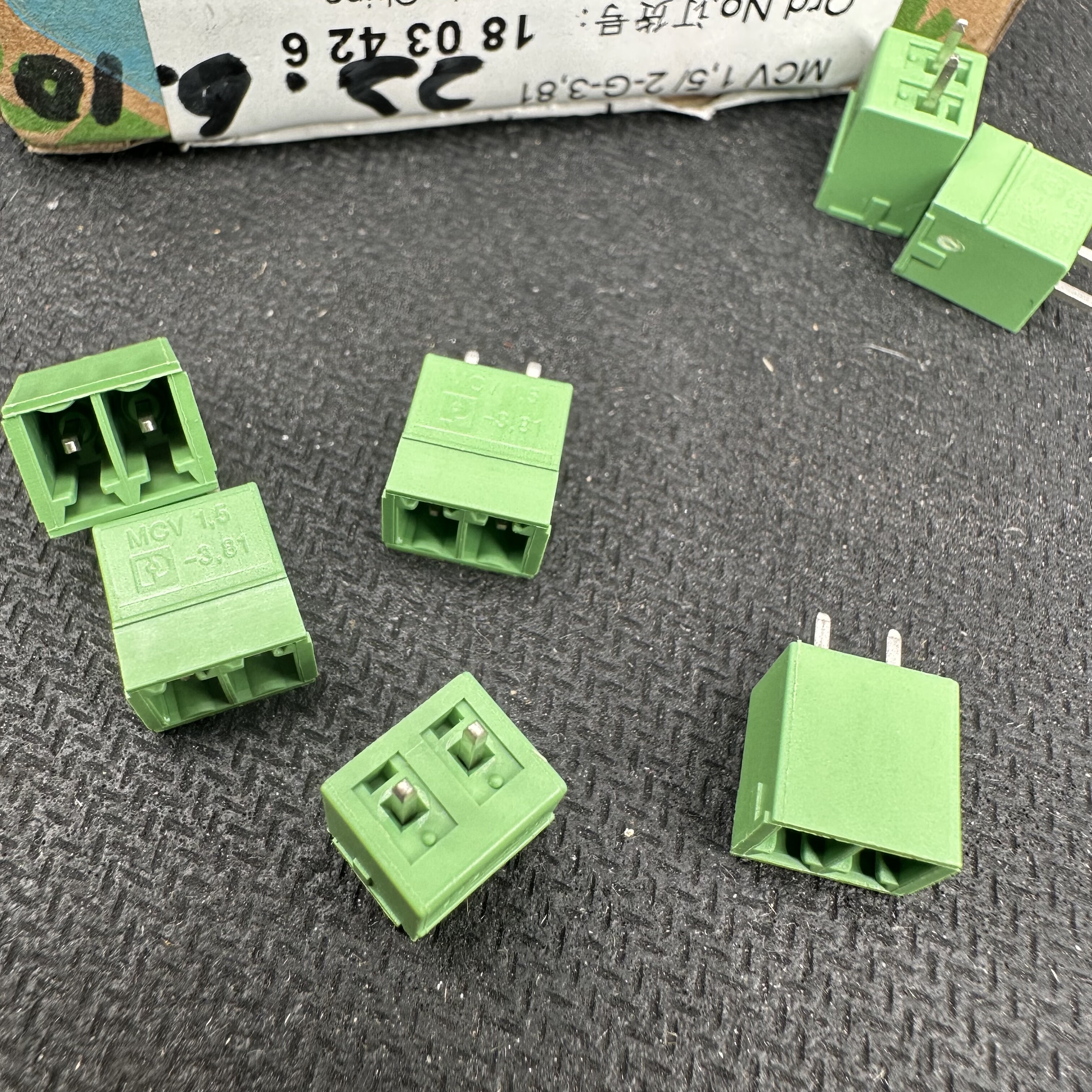 MCV1.5/2-G-3.81原装正品电路板连接器1803426 MCV1.5-3.81 2脚