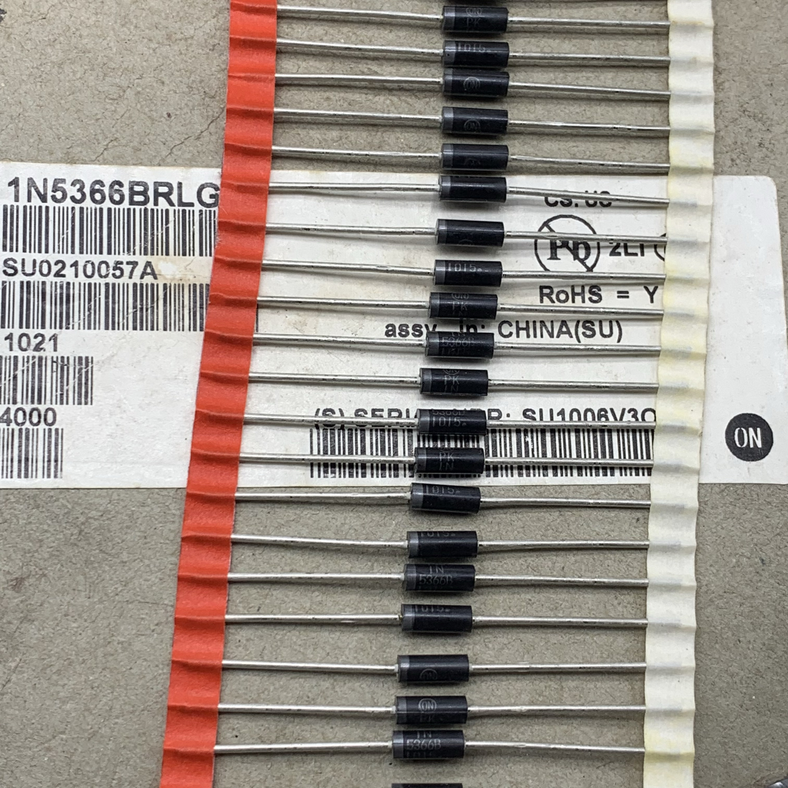 1N5366BG稳压管5W 39V直插二极管GA PK 1N5366B BRLG进口ON原装