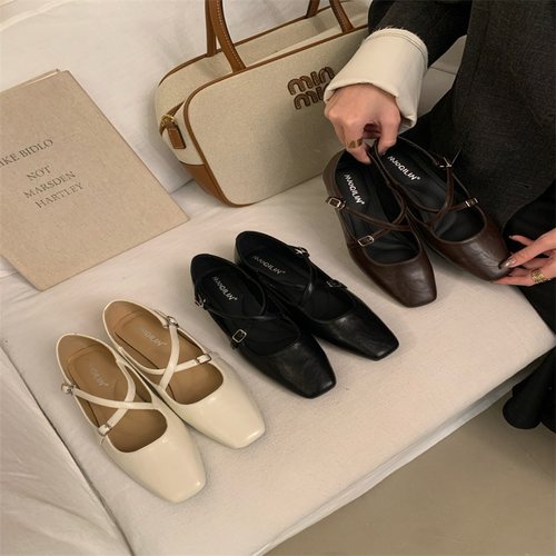 2025春季新款玛丽珍鞋优雅百搭女鞋浅口方头低跟单鞋