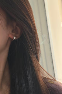 柏拉翡丽 50分白色莫桑钻纯银耳扣 7毫米直径（582）国内档口代购