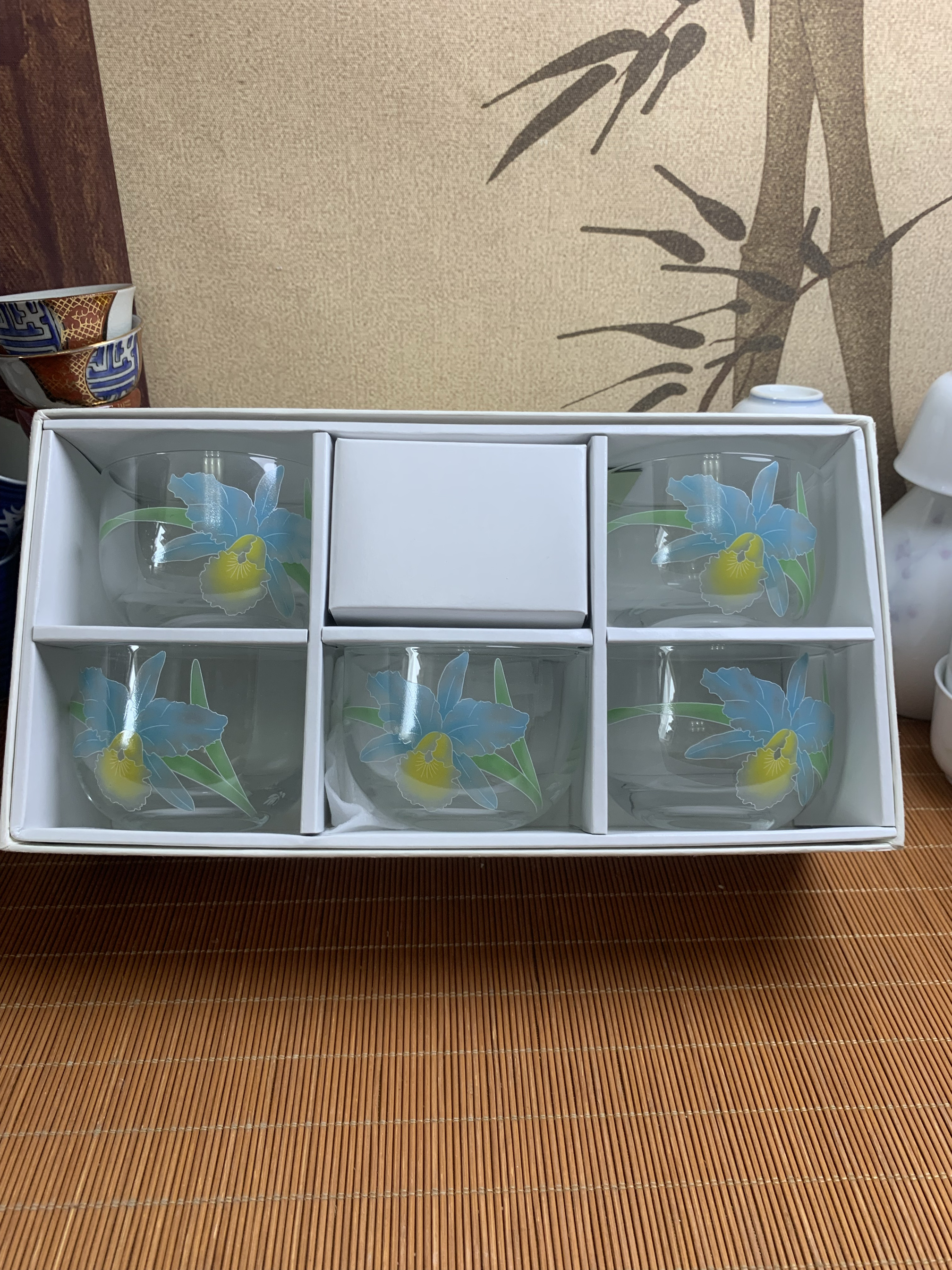 日本回流瓷器香兰社冷水杯价格为单只价格