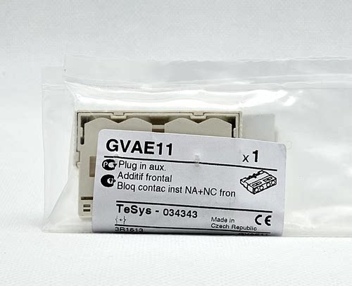 原装正品施耐德电动机断路器辅助触头GVAE11 1NO+1NC辅触点