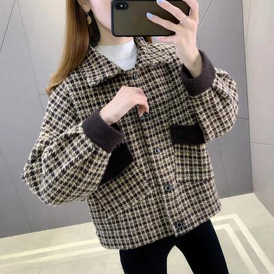 单排扣方领宽松版口袋