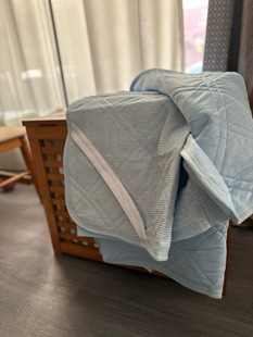 冷感床垫180*200厘米填充调节功能棉面料是锦纶+PE