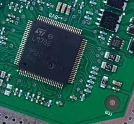 L9788 专卖汽车电脑板芯片 可直拍