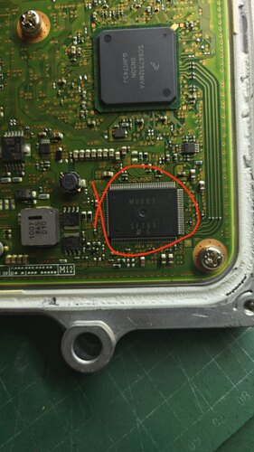 SF763  汽车电装电脑板芯片