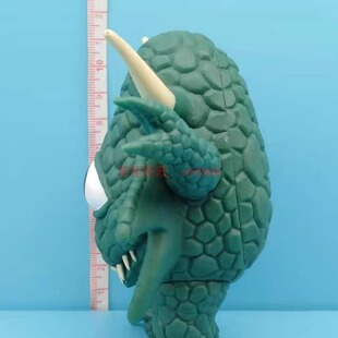 日本万代正版阿库玛尼亚星人拉格拉斯500软胶火花怪兽儿童玩具