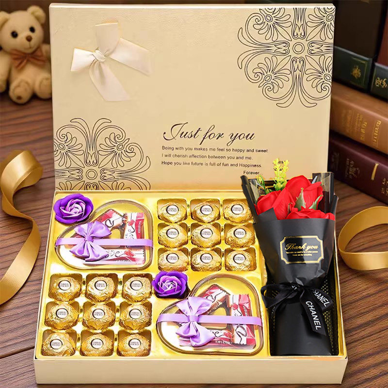 费列罗榛果威化巧克力礼盒送女友老婆礼物婚礼结婚喜糖糖果零食