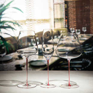 轻奢高颜值红杆高脚杯红酒杯水晶玻璃杯网红葡萄酒杯高级感香槟杯
