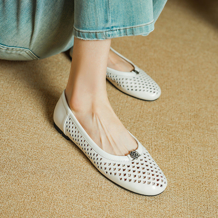 2025年春夏新款真皮浅口编织镂空单鞋女软皮软底平底洞洞鞋米白色,户外/登山/野营/旅行用品,登山鞋/徒步鞋,淘宝优惠券,粉丝福利购,淘宝优惠卷