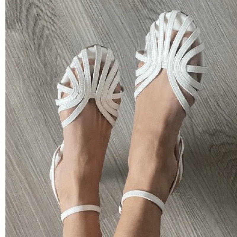 外贸款2026年夏季休闲平跟鞋40-43大码包头条带凉鞋女,户外/登山/野营/旅行用品,登山鞋/徒步鞋,淘宝优惠券,粉丝福利购,淘宝优惠卷