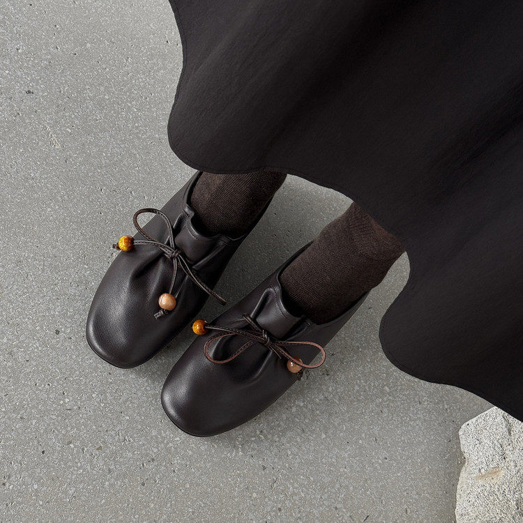 2025复古小香风浅口方头软皮奶奶鞋休闲平底豆豆瓢鞋不累脚单鞋女,户外/登山/野营/旅行用品,登山鞋/徒步鞋,淘宝优惠券,粉丝福利购,淘宝优惠卷