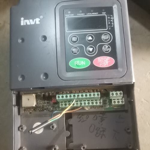 议价英威腾变频器 CHF100A-004G/5R5P-4，轻载4可维修