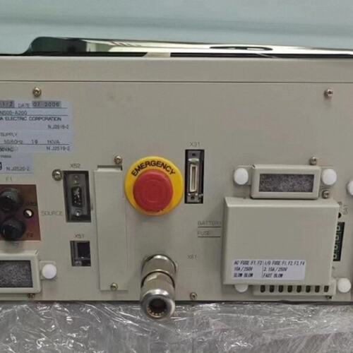 议价安川YASKAWA NXC100控制器，型号ERCR-NS0可维修
