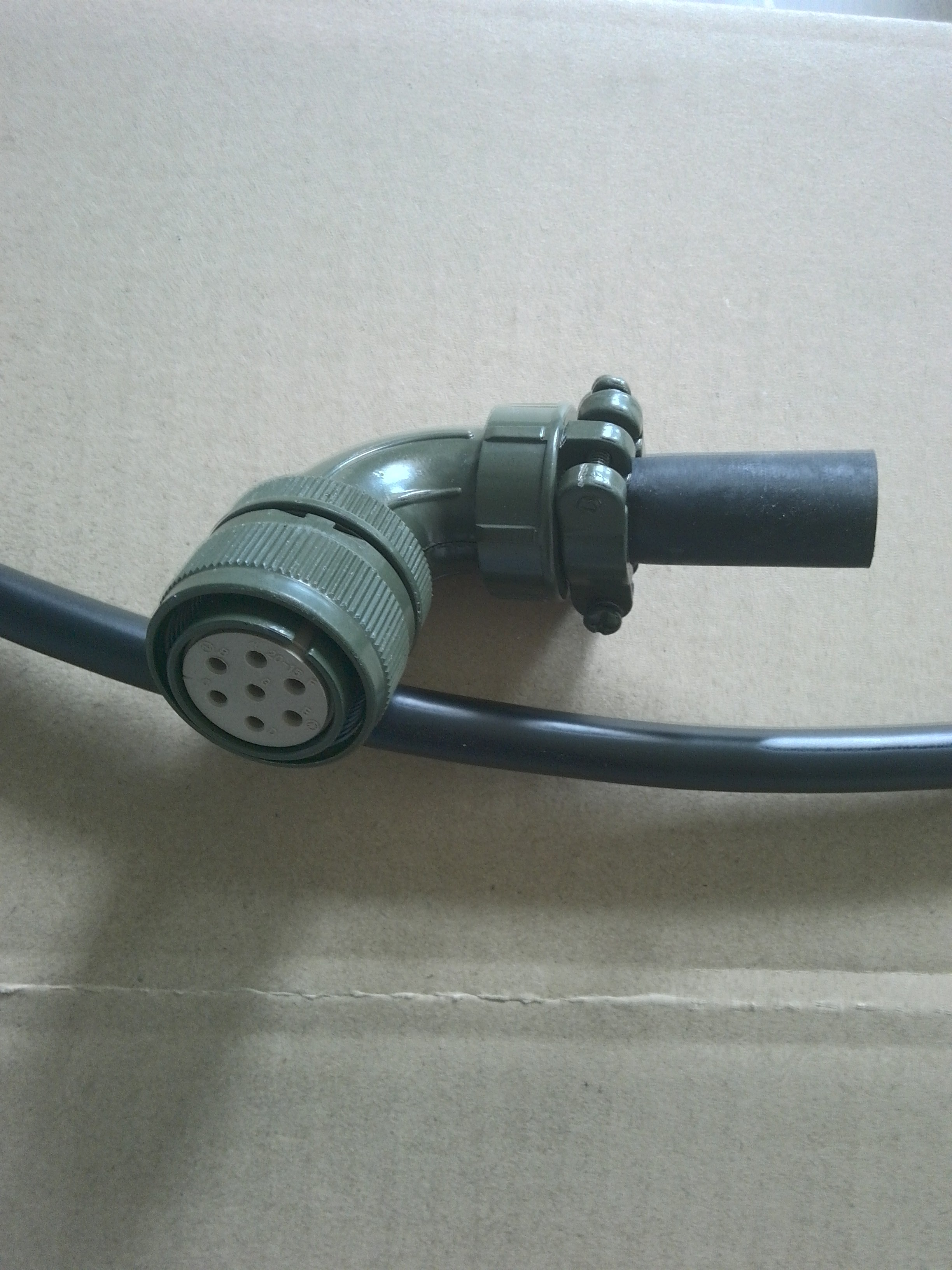 三菱/安川航空插头弯头7孔