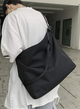 单肩包男帆布手提包日系ins大容量书包学生上课手提袋简约购物袋