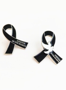 黑丝带胸针胸花胸章领针徽章悼念活动标识Forever in our hearts