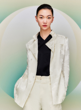 花木深中式白色西装外套女装新款通勤真丝西服上衣【明星同款店】