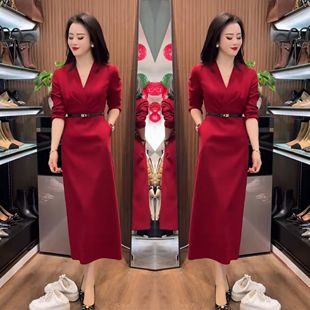 欧洲站爆款女装2024年春季新款气质时尚收腰纯色过膝后开叉连衣裙