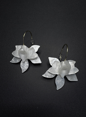 Vintage古着设计感古早风独特小众花朵耳环耳饰F32805