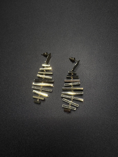 New Vintage古著设计感Vintage古早风金色条纹耳饰