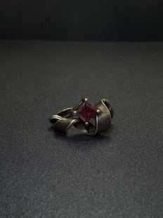 Diamond Red 戒指 Vintage古著设计感 New