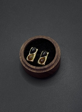 琥珀·中古风方形水滴老钱复古法式低调玳瑁色文艺感耳钉P10956