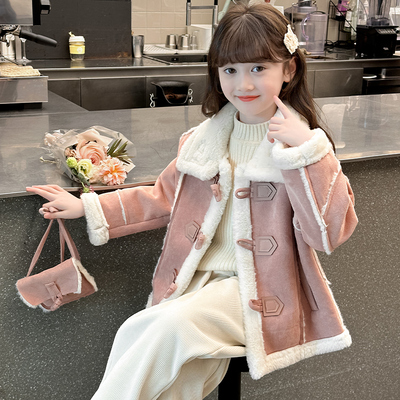 女童皮毛一体加绒加厚麂皮绒外套