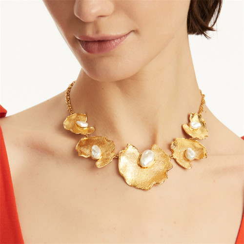 新款复古时尚夸张珍珠项链