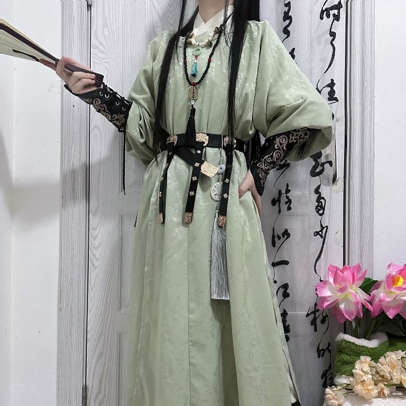 青云霓裳汉服唐圆领袍改良缺胯袍