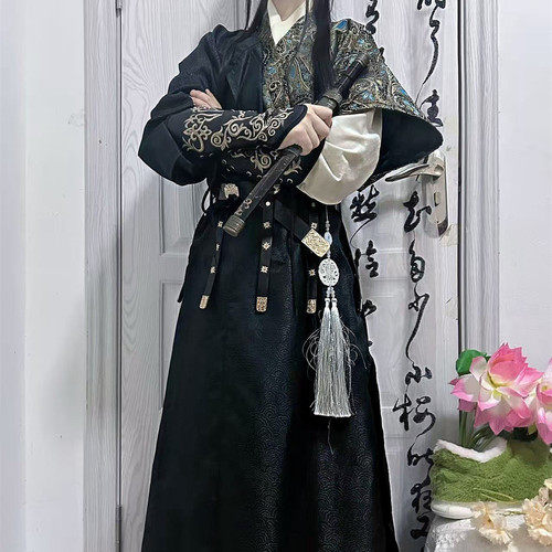 唐制圆领袍汉服男女同款秋冬新款