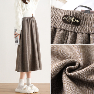咖色伞裙毛呢半身裙女秋冬2024新款 高腰显瘦仿羊绒包臀a字中长裙