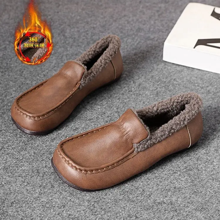 软皮豆豆鞋女冬季新款加绒加厚保暖雪地靴复古平底一脚蹬毛毛棉鞋