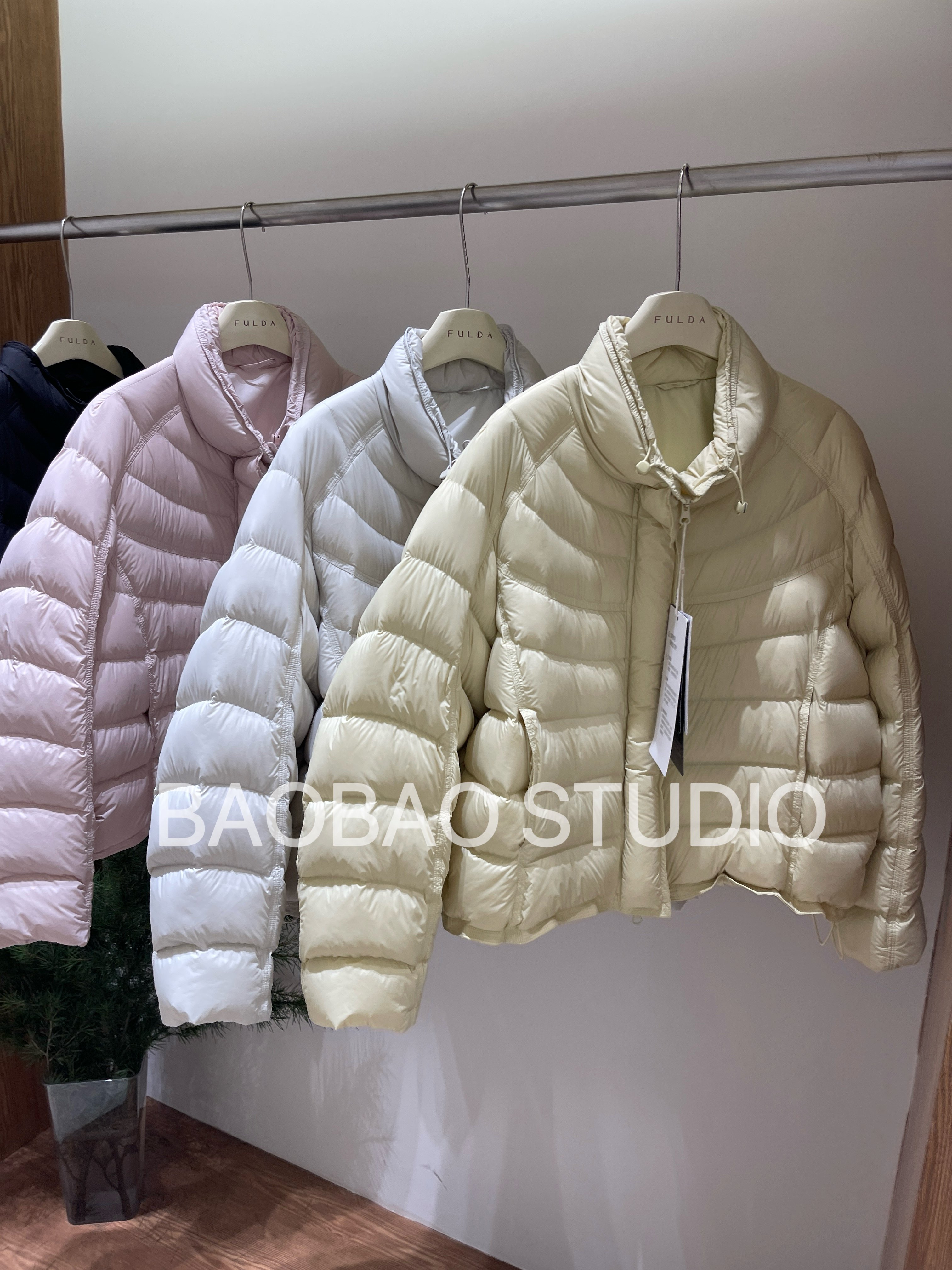 Kalidai正版 新款泡芙排骨羽绒服女短款90白鸭绒云感面包服外套冬