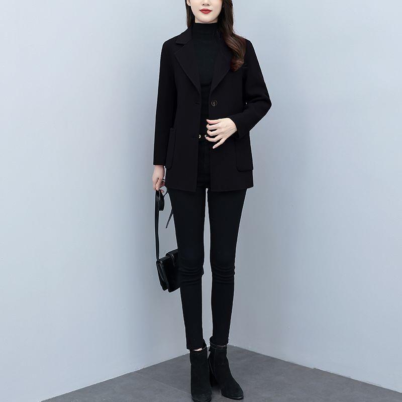 毛呢西装外套女2025年秋冬新款中年妈妈洋气修身小个子呢子大衣女