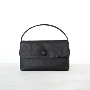 进口头层胎牛皮极简风迷你纽扣包高级感手拿包里外真皮手拎包