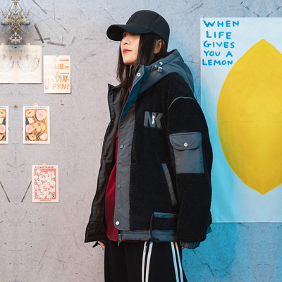 2025酷黑复古脉冲风仿羊羔毛潮牌棒球服连帽棉外套男女宽松羊羔绒