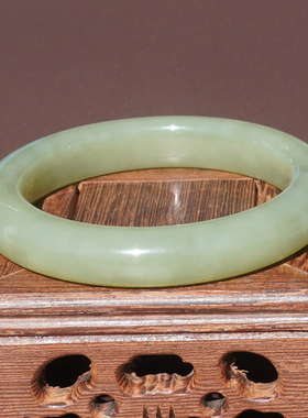 和田玉新疆油润高脂青黄口料手镯