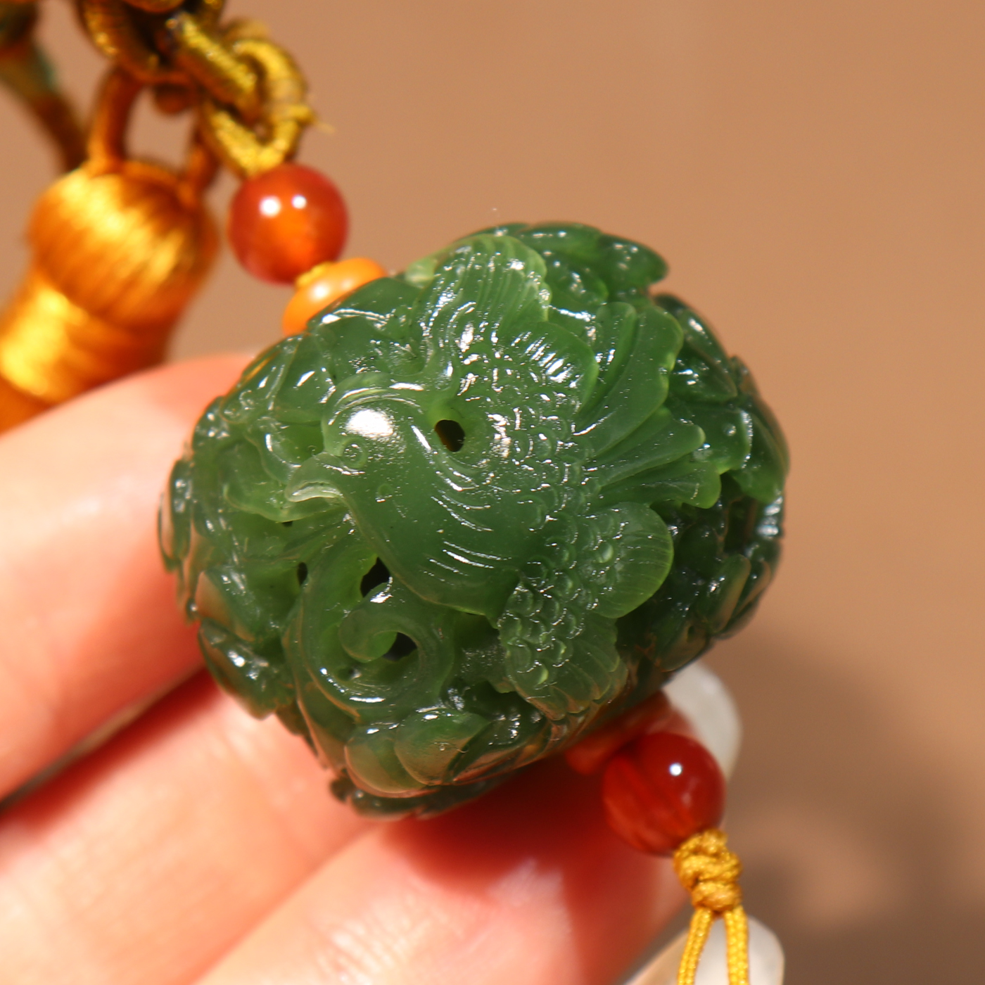方言精品和田玉佩戴级俄料碧玉菠菜绿镂空精雕花开富贵车挂吊坠O2