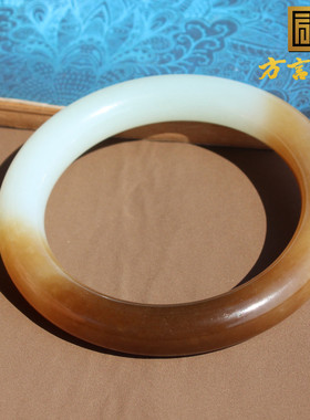 重量级方言和田玉珍藏级且末料细腻细腻糖白玉56mm半山水手镯O8