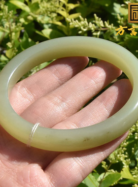 方言若羌黄口贵妃镯卡59mm手镯