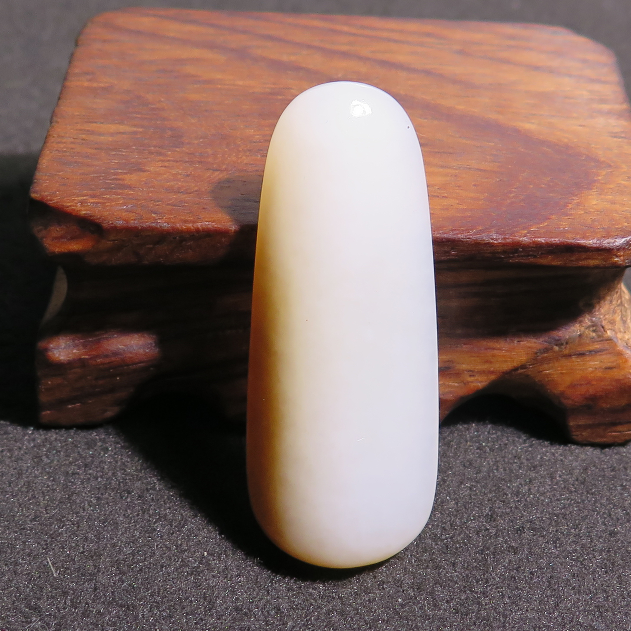 亏麻了方言品牌和田玉罕见新疆且末料糖白玉随型吊坠挂件X7